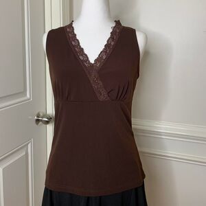 Y2K JKLA California brown milkmaid lace v-neck tank top